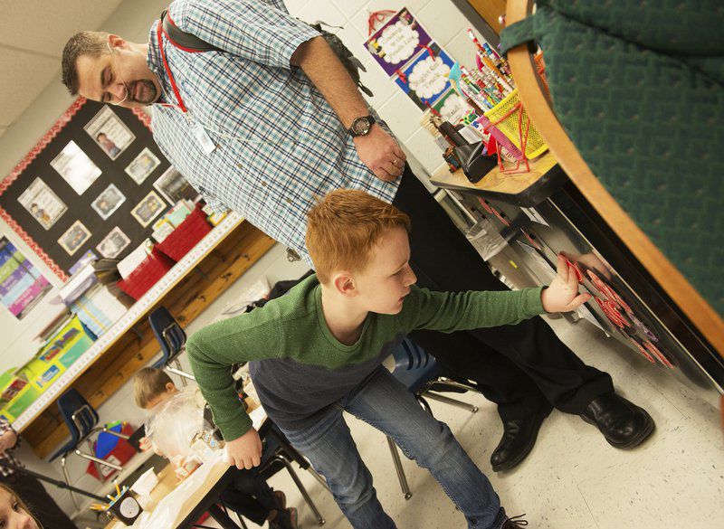 Fighting against lung disease, Webb City man pursues new passion — education